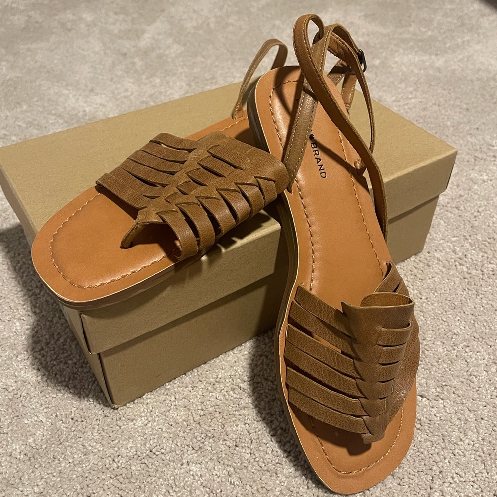 LUCKY BRAND BLAIRIA SANDALS SZ 10